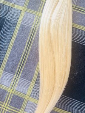 X-Pression Pre-Stretched Braiding Hair – 42” Blonde